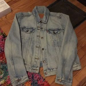 NEW! Light Blue Levi's Denim Jacket